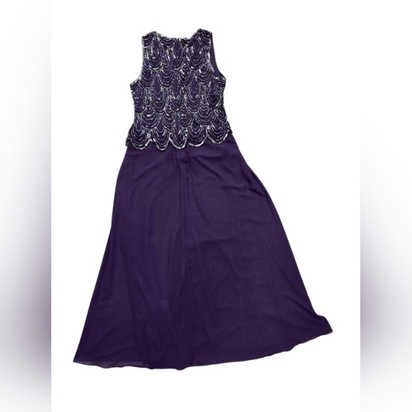 J Kara NWT Dress Plum Formal Gown Beaded Sleeveless Flowing Maxi Size 8P - Picture 6 of 12